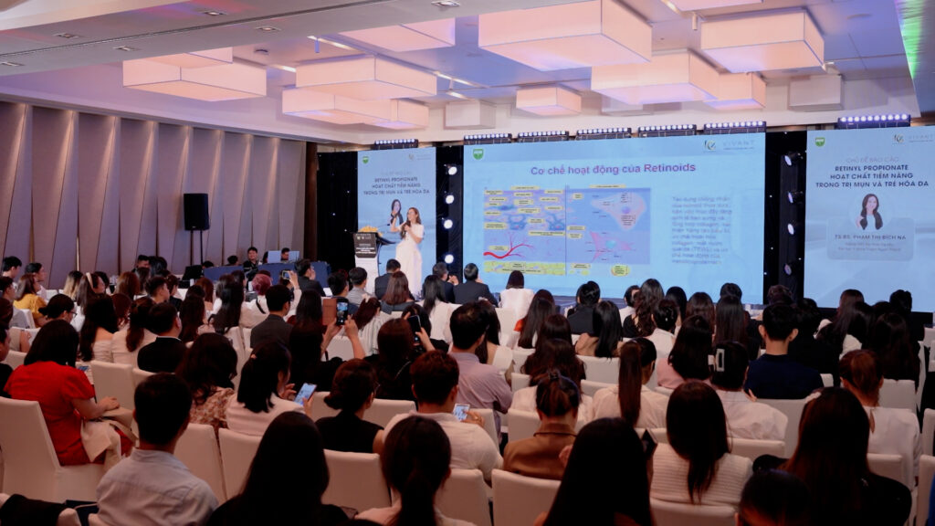 Xu Hướng Sản xuất Video Doanh Nghiệp 2024 3 hoi thao khoa hoc.00 01 13 11.Still006