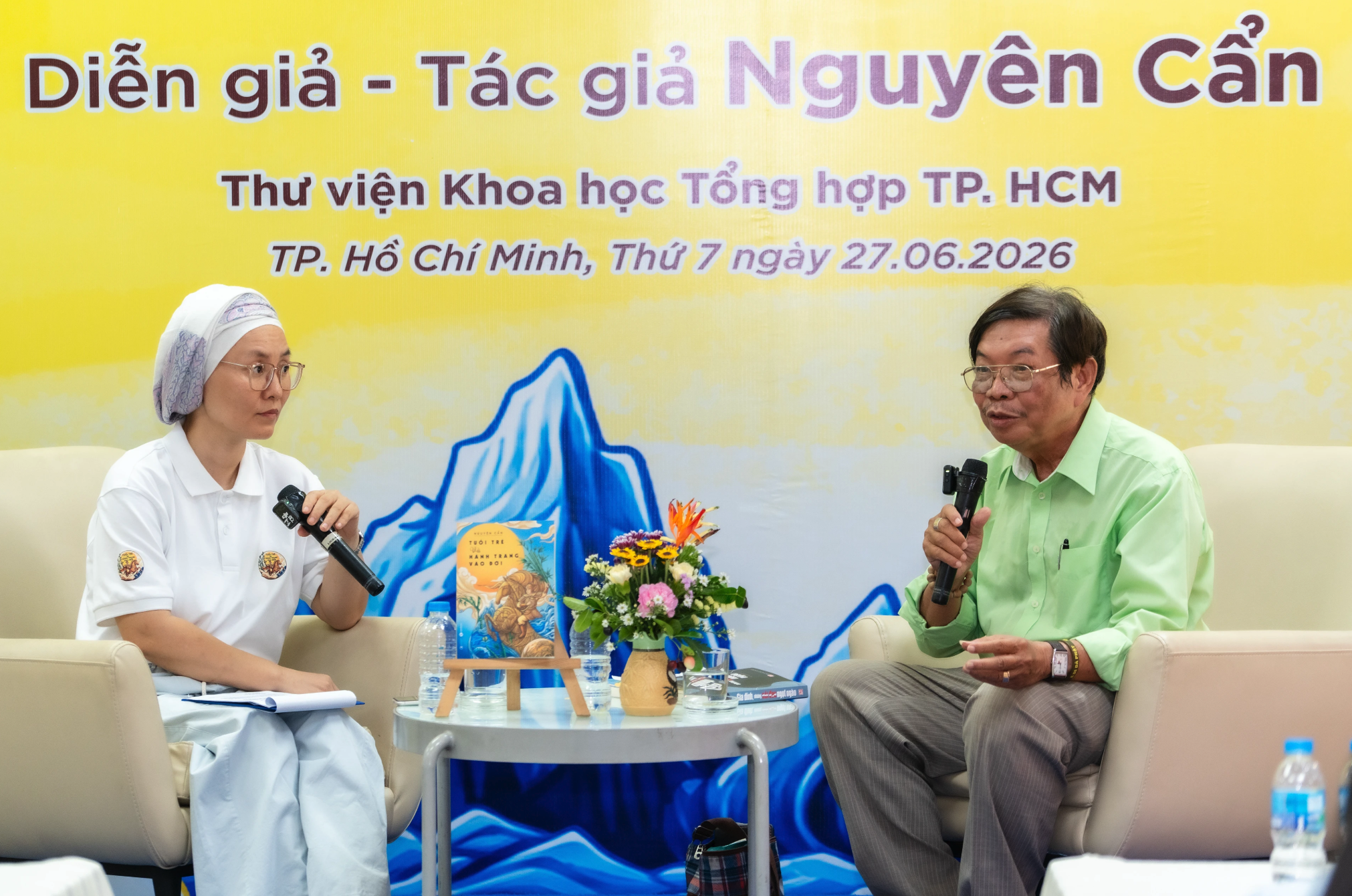 quayphimchupanhsukienhoinghihoithao